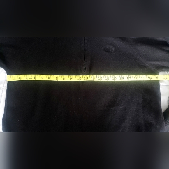 The NORTH FACE Mid-layer Pullover - Picture 6 of 6